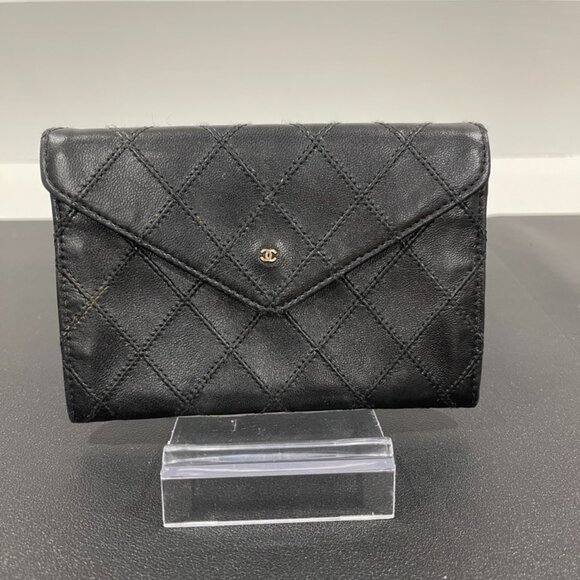 Chanel Vintage Diamond Stitch Envelope Wallet (177673) - Picture 1 of 7